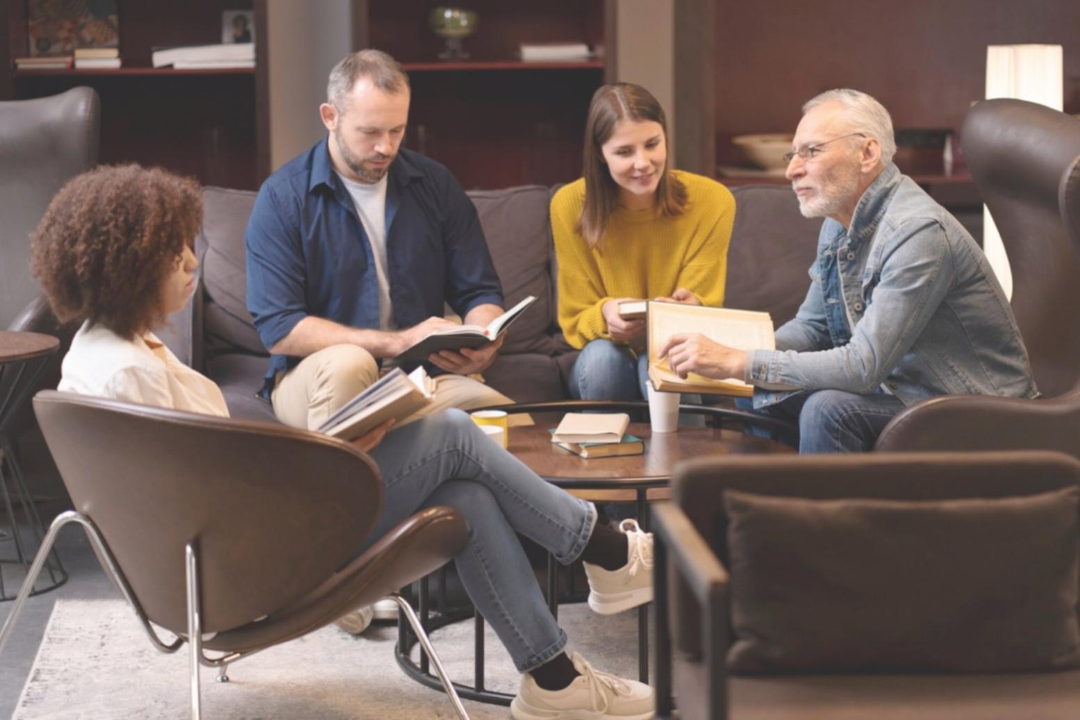 Análisis de estructuras financieras colaborativas